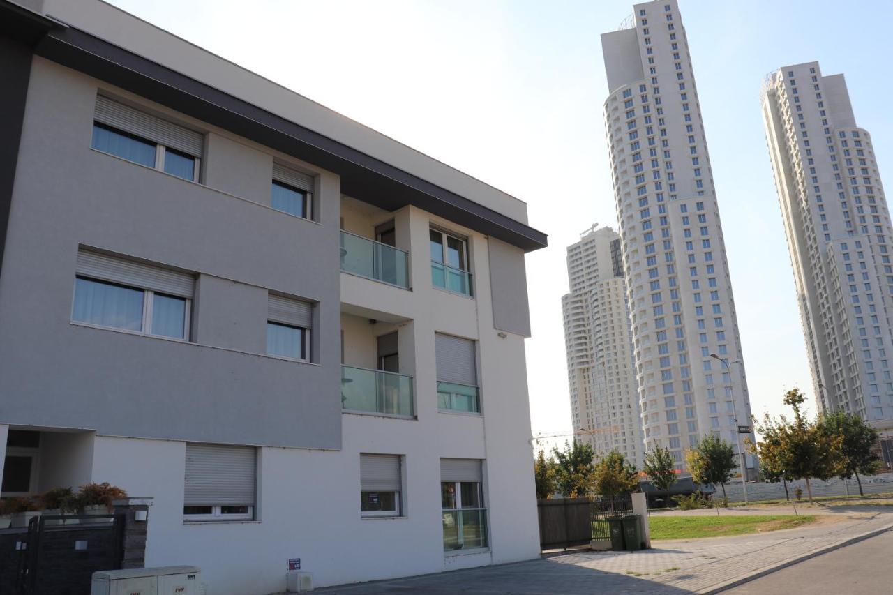 Foxxy Luxury Apartments Escópia Exterior foto